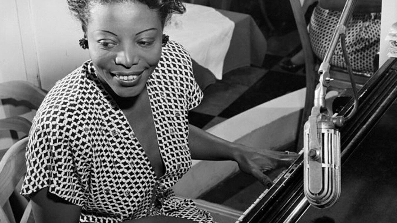 Mary Lou Williams: The Lady Who Swings the Band