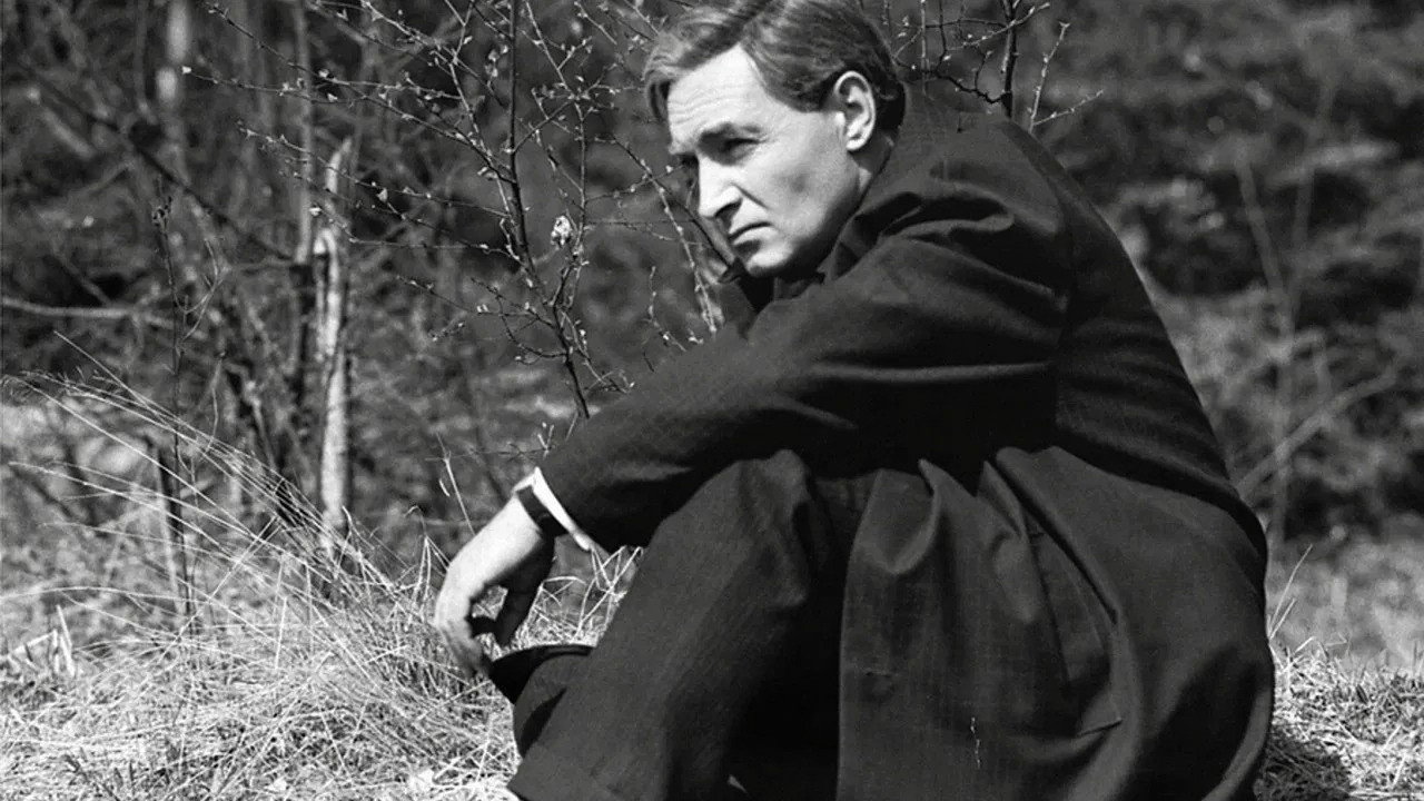 Seventeen Moments of Spring