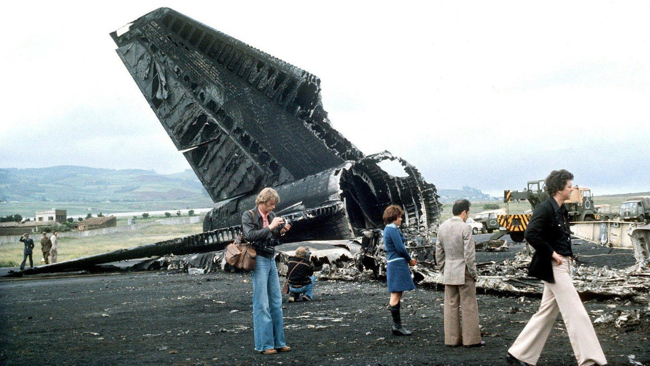 Airline Disaster: Crash of the Century