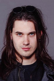 Dino Jelusić
