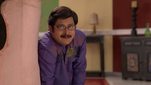 Saxena Wants Vibhuti to be an Rj