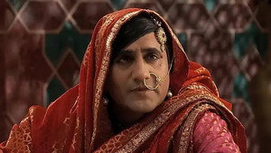 A disguised Jalal follows Jodha