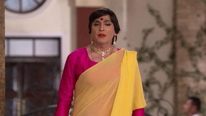 Vibhuti Disguises As Katori, a Masseuse