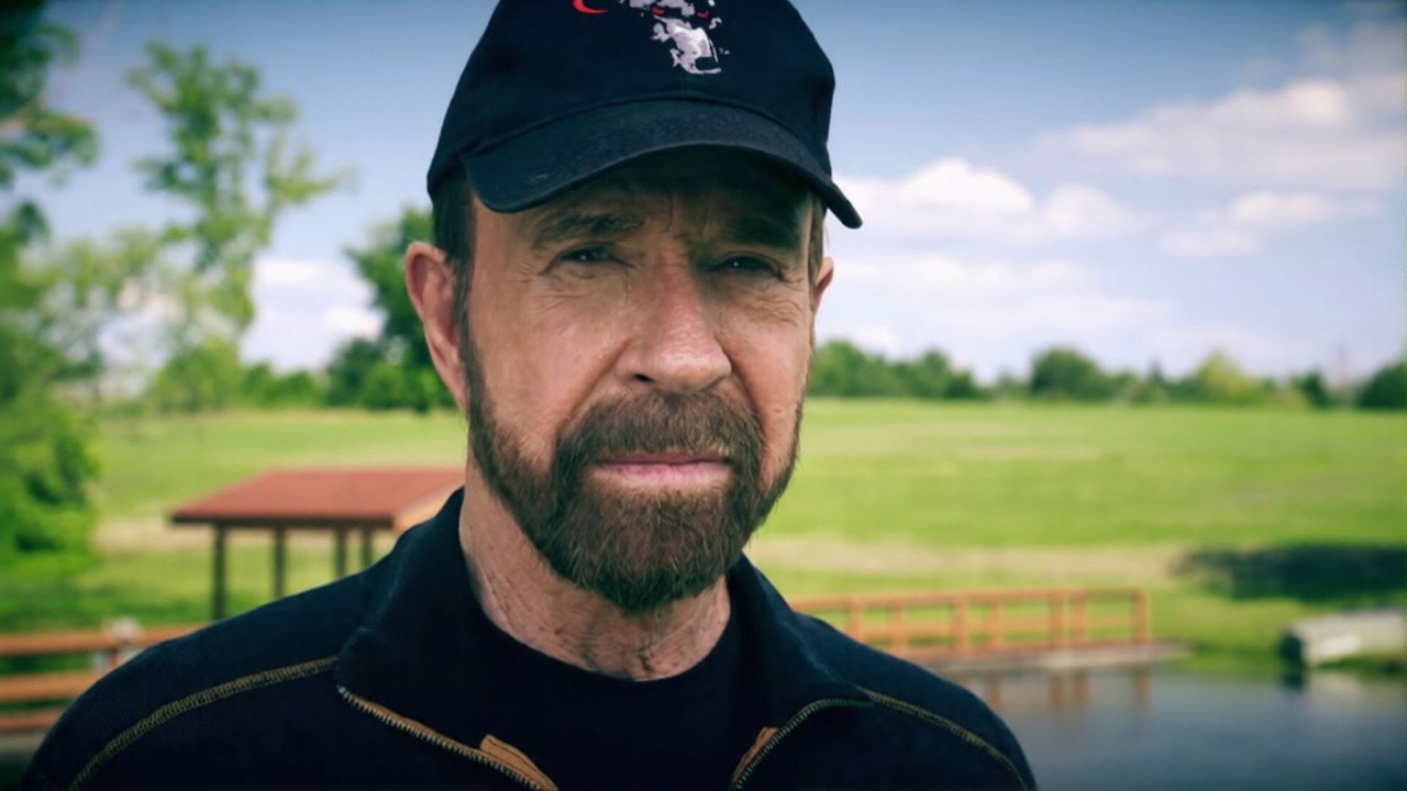 Chuck Norris's Epic Guide to Military Vehicles